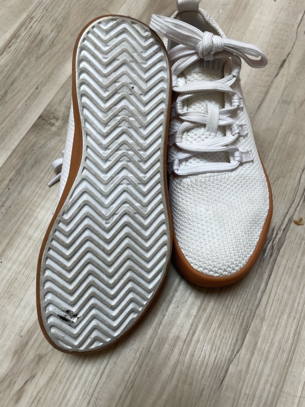 NoBull White Knit Sneakers with Gum Sole size 9.5 - Picture 5 of 6